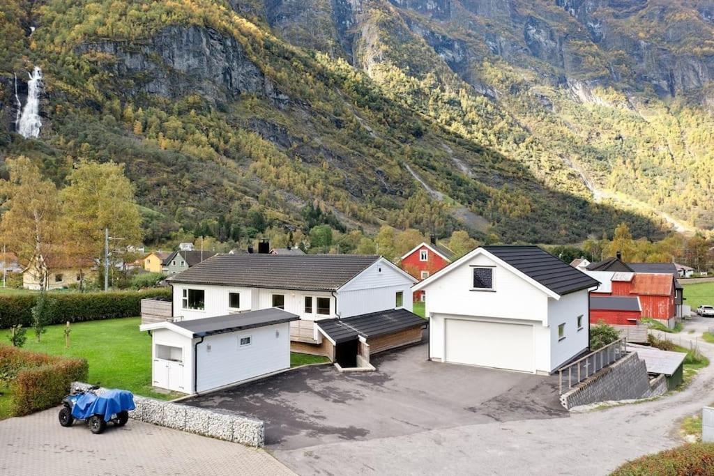 Fint Hus I Flam Villa Аурлан Екстериор снимка