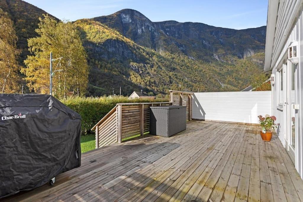 Fint Hus I Flam Villa Аурлан Екстериор снимка